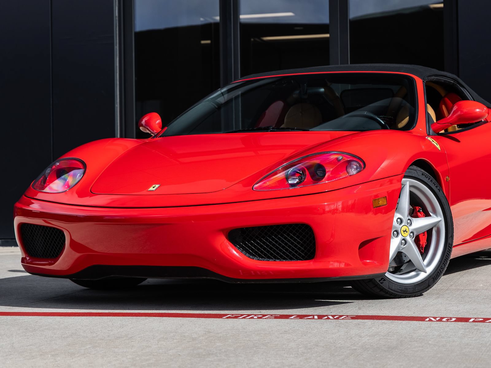 Used 2001 Ferrari 360 Spider RWD image 3