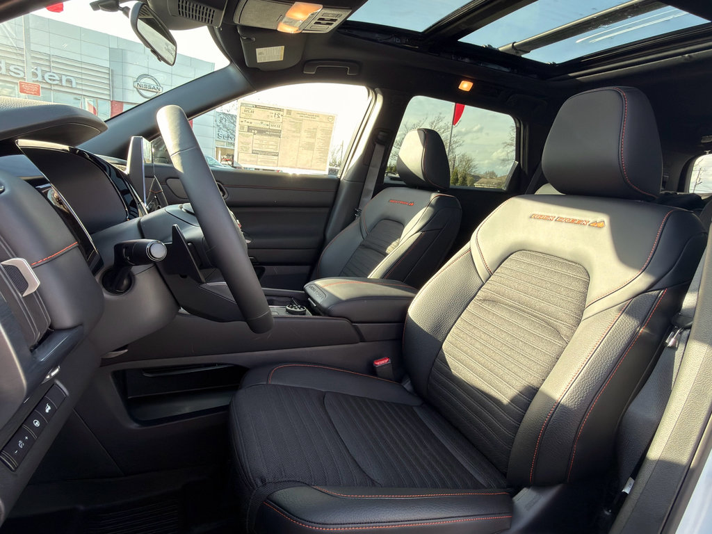 New 2026 Nissan Pathfinder SV image 11