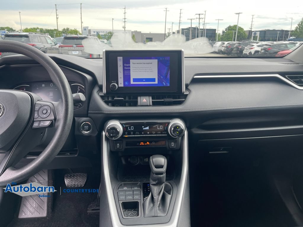 Used 2024 Toyota RAV4 XLE AWD/4WD image 17