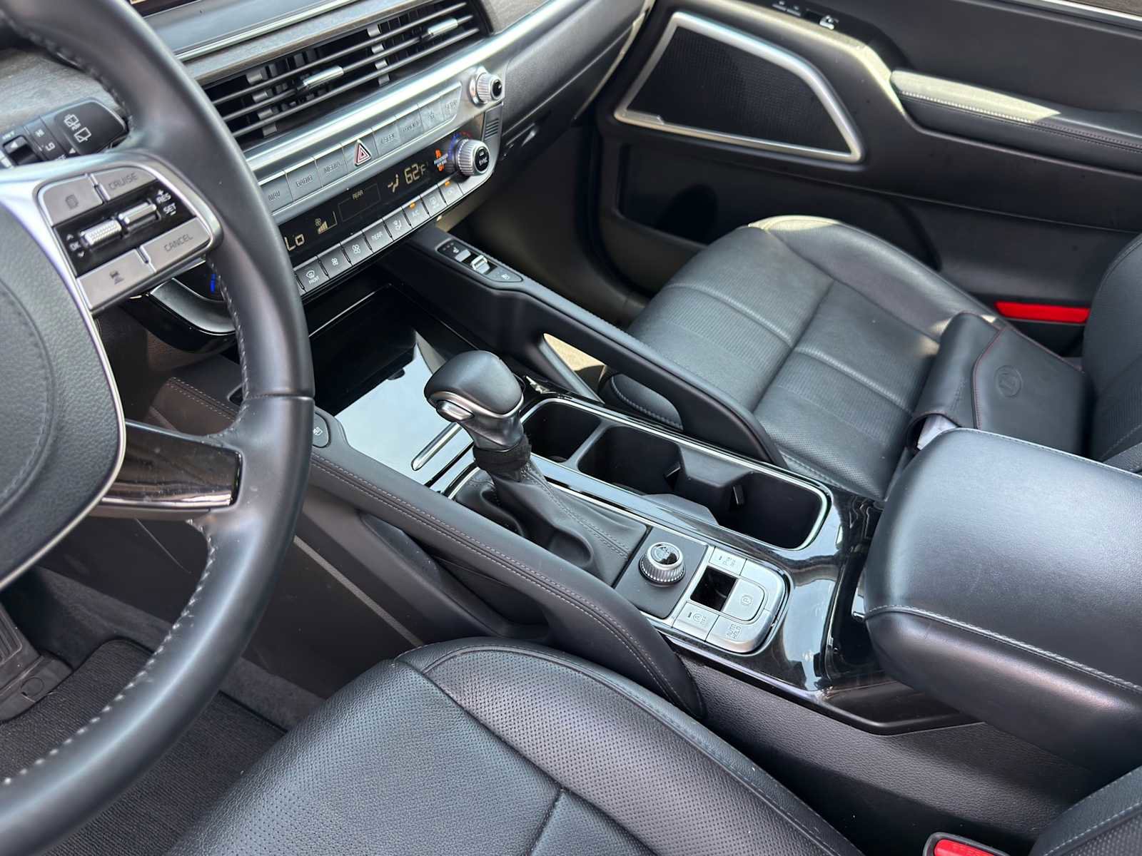 Used 2020 Kia Telluride EX image 13