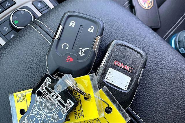 Used 2024 GMC Terrain Denali w/ Denali Premium Package image 35