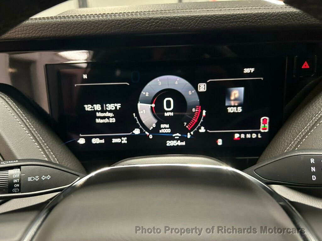 Used 2025 GMC Yukon Denali w/ Sun & Power Step Package AWD/4WD image 20