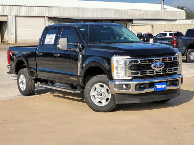 New 2026 Ford F250 XLT w/ FX4 Off-Road Package image 2