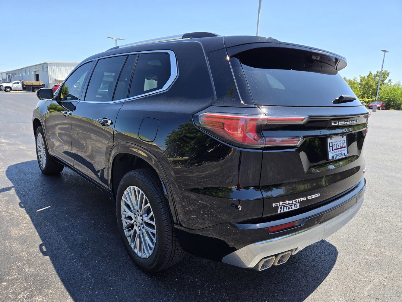 Certified 2026 GMC Acadia Denali w/ Super Cruise Package AWD/4WD image 6