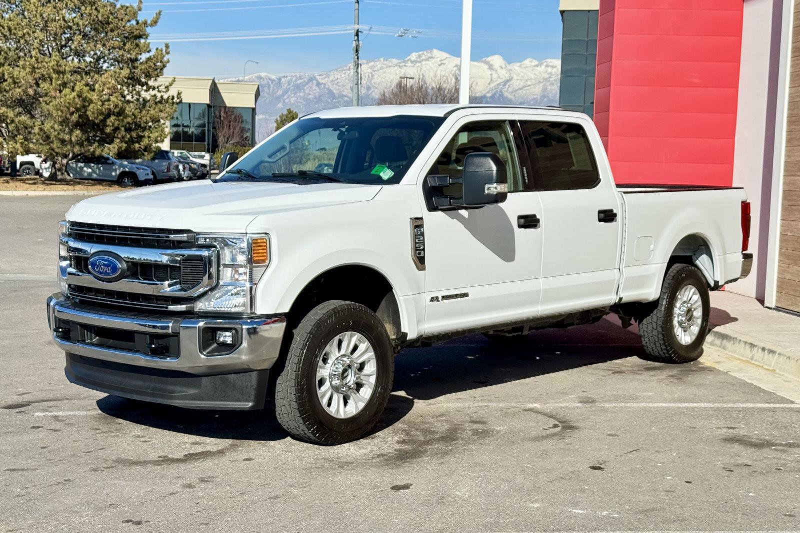 Used 2022 Ford F250 XLT w/ XLT Value Package image 4