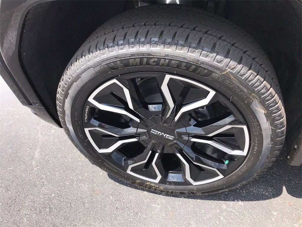 New 2025 GMC Sierra EV Denali image 10