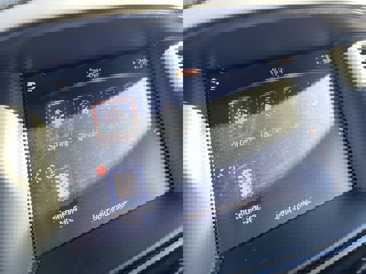 Used 2020 Nissan Pathfinder SV image 24