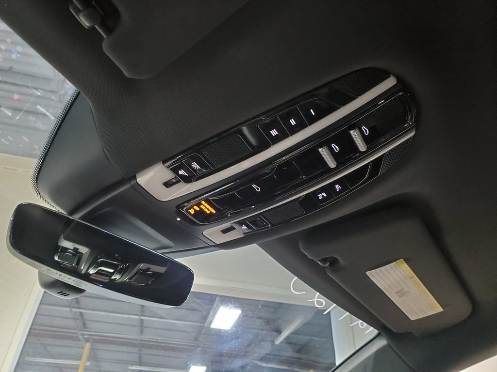 Used 2017 Porsche Panamera 4S AWD/4WD image 35