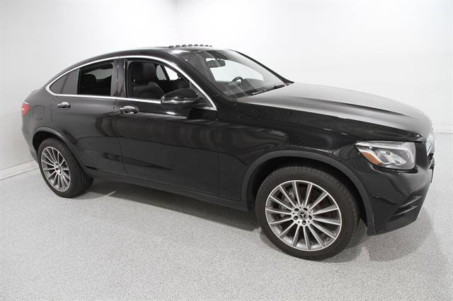 Used 2019 Mercedes-Benz GLC 300 4MATIC Coupe image 1