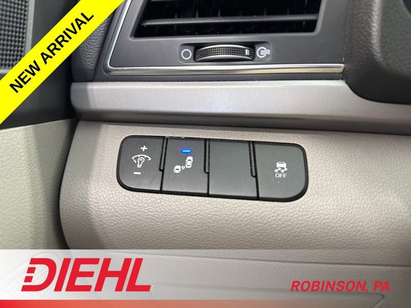 Used 2018 Hyundai Elantra SEL FWD image 19