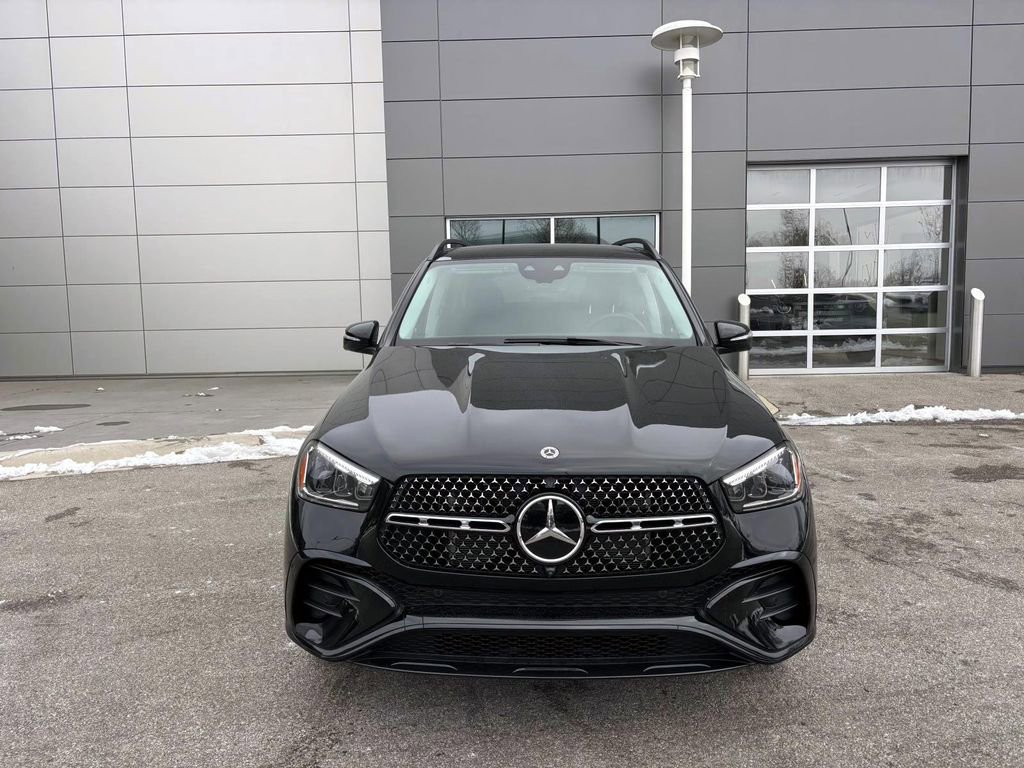 Used 2024 Mercedes-Benz GLE 350 4MATIC image 2