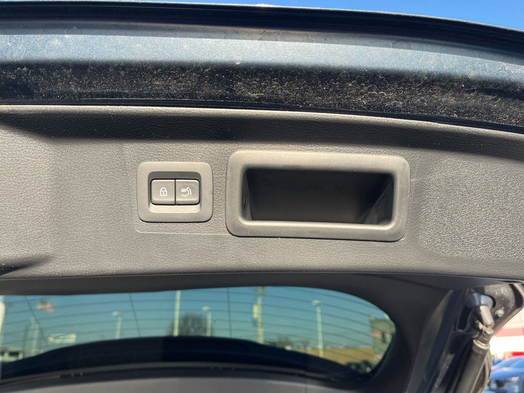 Certified 2025 MAZDA CX-50 AWD 2.5 S w/ Accent Package image 29