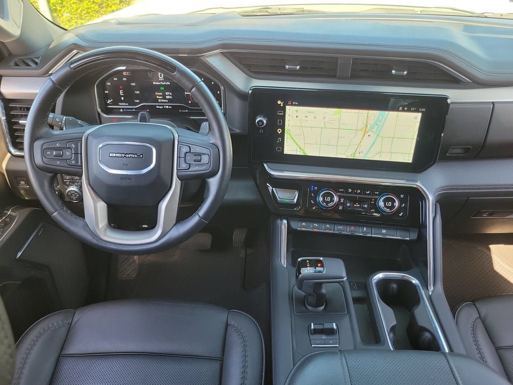 Used 2024 GMC Sierra 1500 Denali RWD image 9