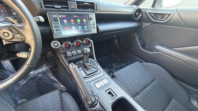 Used 2023 Toyota GR86 image 19