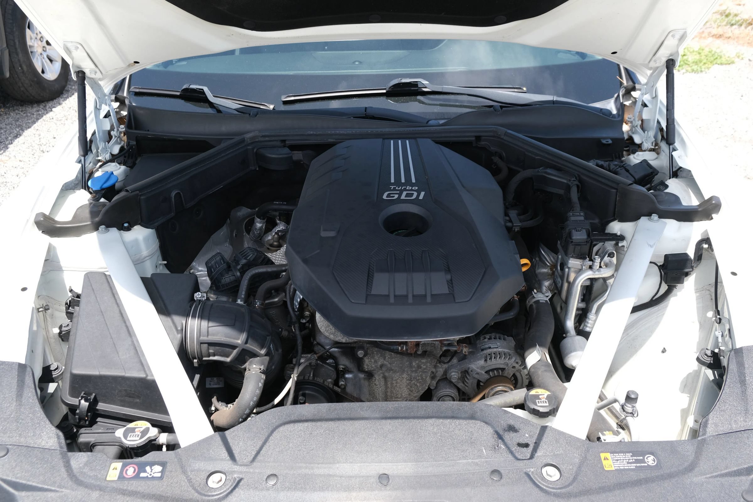 Used 2018 Kia Stinger Premium RWD image 14