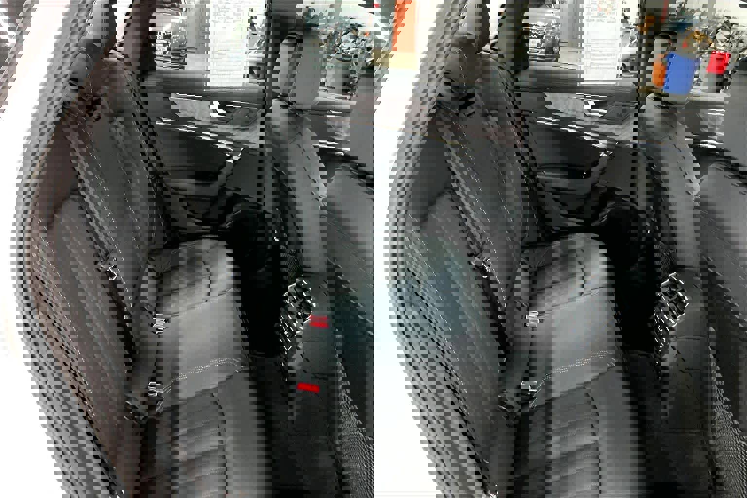 Used 2025 Audi A6 2.0T Premium image 29