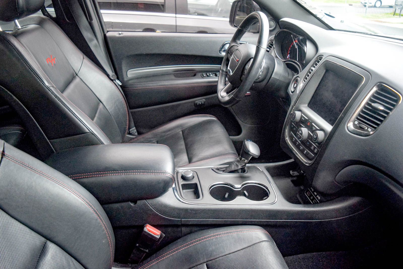 Used 2018 Dodge Durango R/T w/ Blacktop Package AWD/4WD image 18