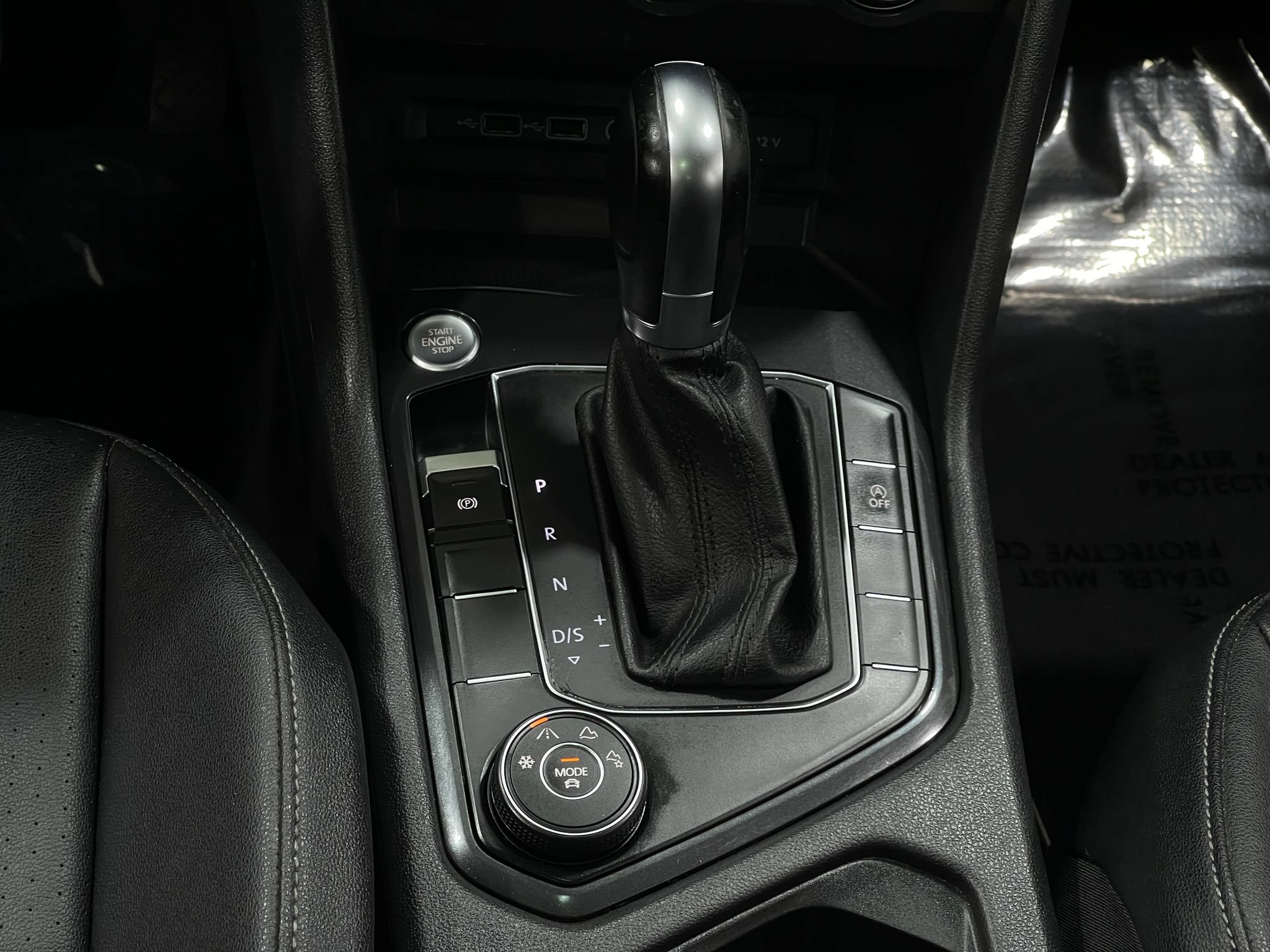Used 2019 Volkswagen Tiguan SEL AWD/4WD image 28