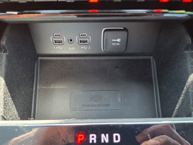 Used 2023 Jeep Grand Cherokee Altitude AWD/4WD image 25