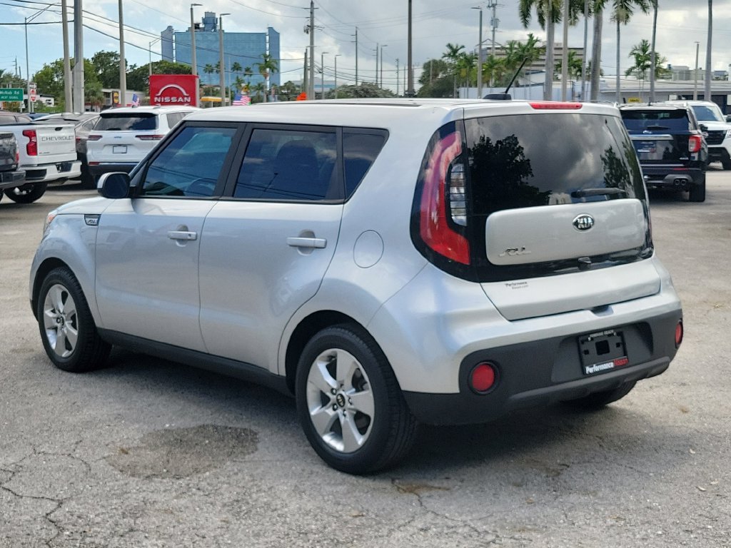 Used 2019 Kia Soul FWD image 9