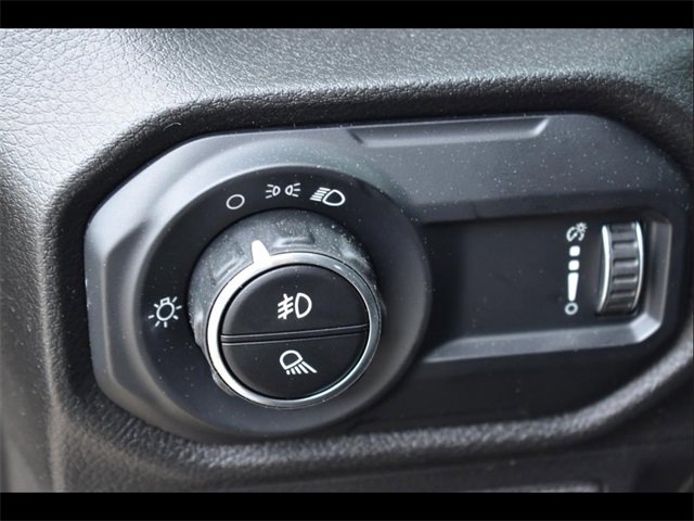 New 2025 Jeep Gladiator Sport image 19