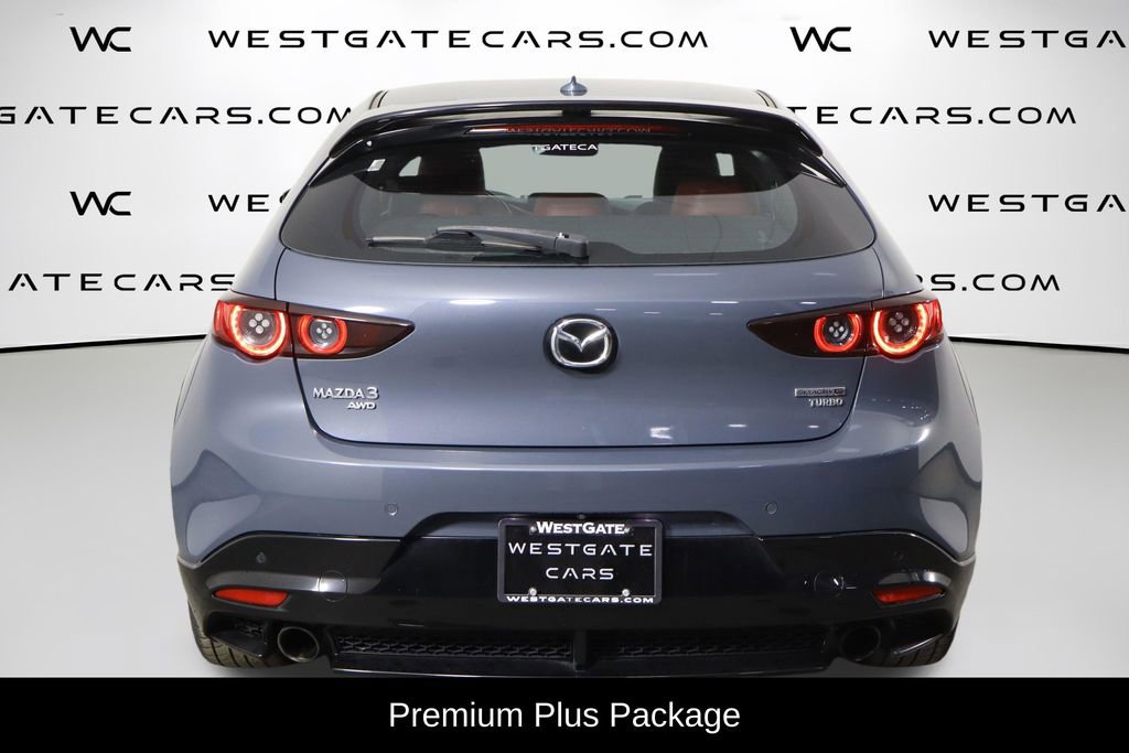 Used 2021 MAZDA MAZDA3 Hatchback w/ Appearance Package image 4