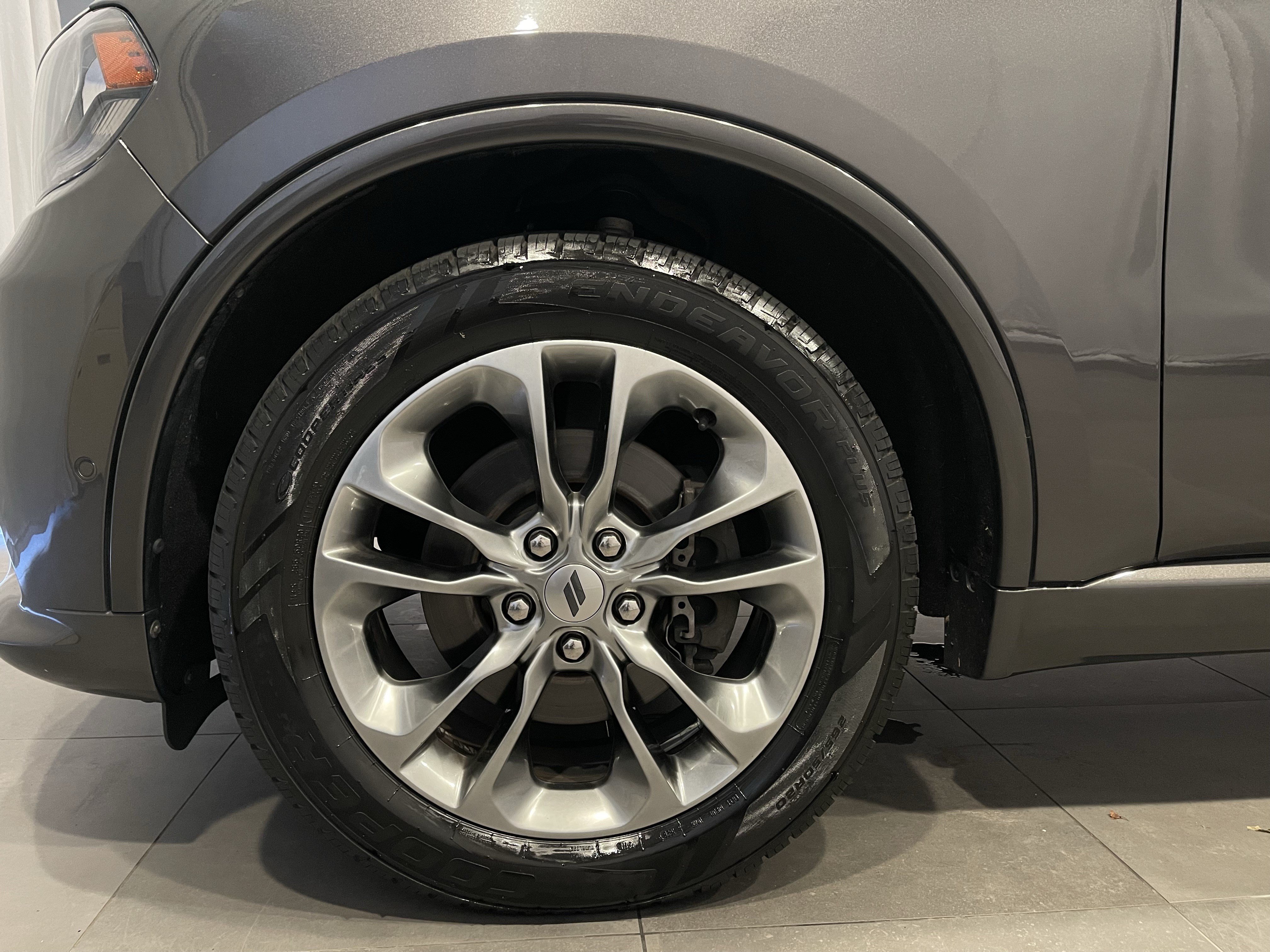 Used 2019 Dodge Durango R/T w/ Technology Group AWD/4WD image 7