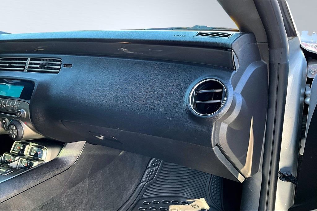 Used 2010 Chevrolet Camaro LT w/ RS Package RWD image 17