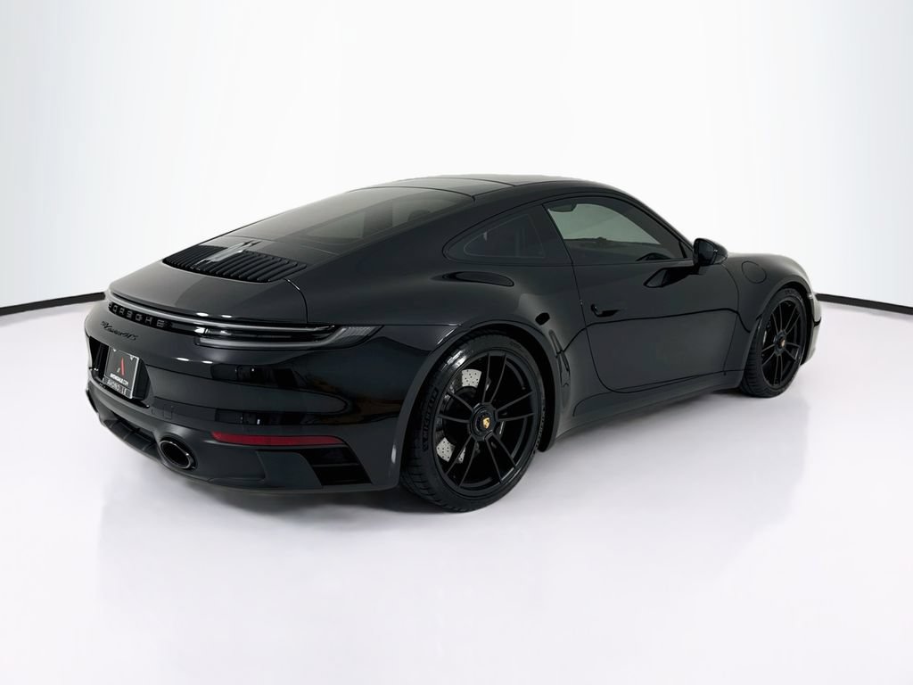 Certified 2024 Porsche 911 Carrera GTS RWD image 9