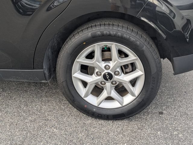 Certified 2023 Kia Soul S FWD image 10