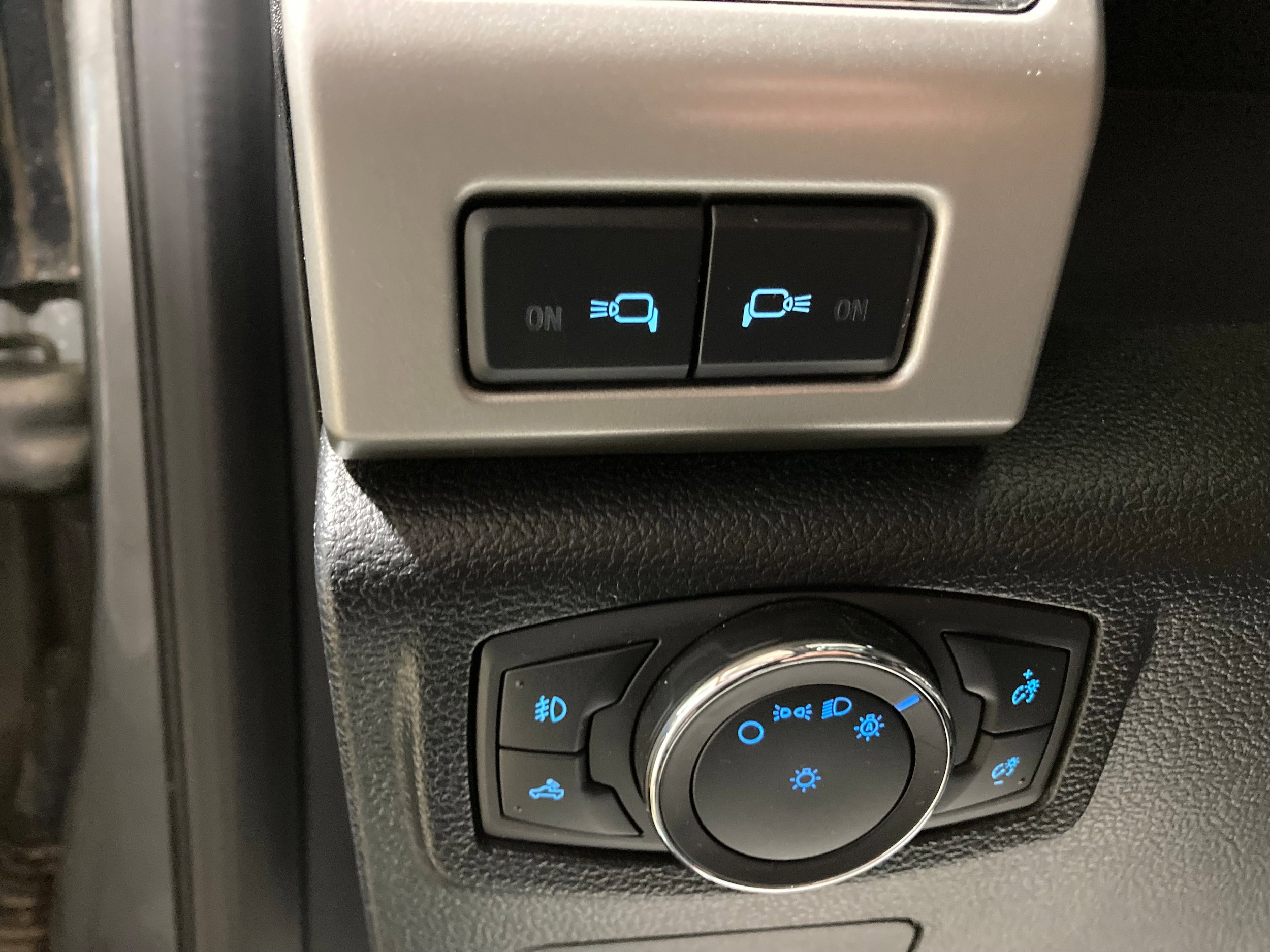 Used 2019 Ford F150 Lariat AWD/4WD image 20