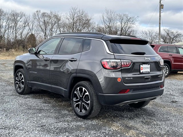 Used 2023 Jeep Compass Limited image 22