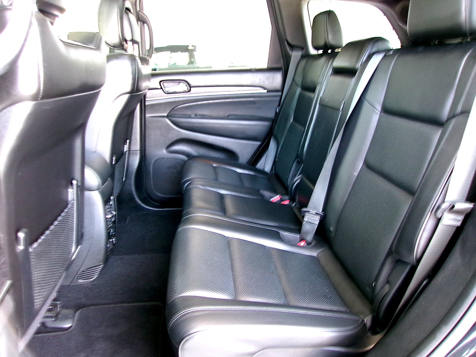 Used 2021 Jeep Grand Cherokee High Altitude AWD/4WD image 19