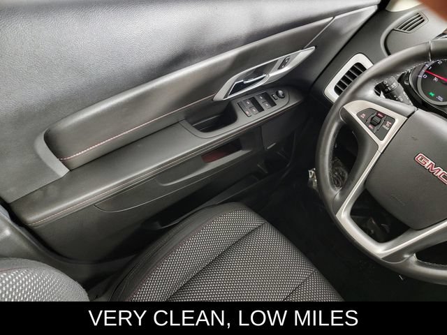 Used 2015 GMC Terrain SLE w/ Convenience Package AWD/4WD image 31