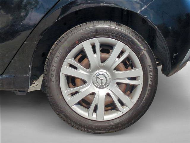 Used 2013 MAZDA MAZDA2 Sport image 21