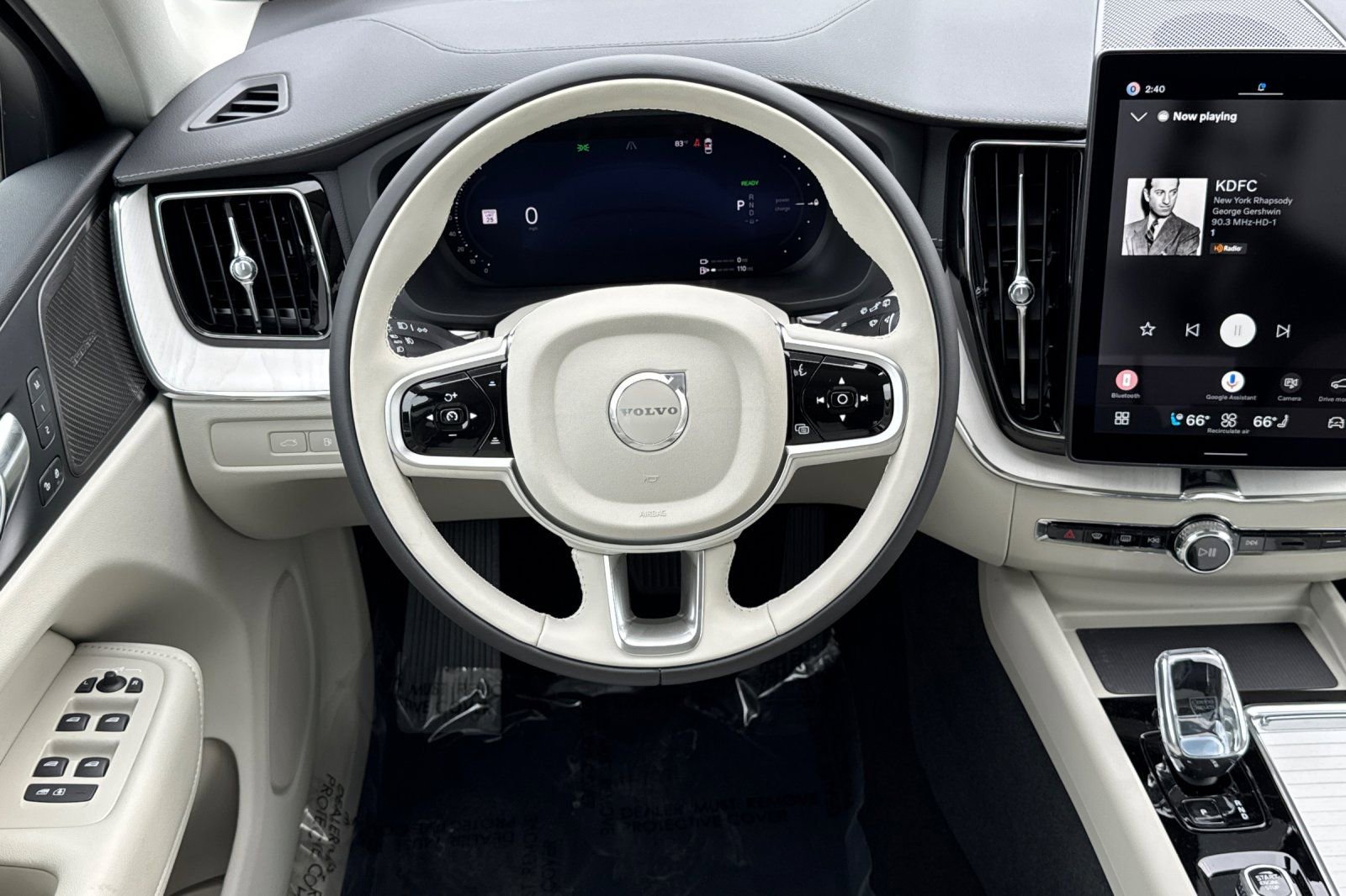 New 2026 Volvo XC60 T8 Ultra w/ Protection Package Premier AWD/4WD image 16