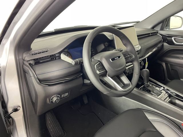 New 2026 Jeep Compass Limited AWD/4WD image 2
