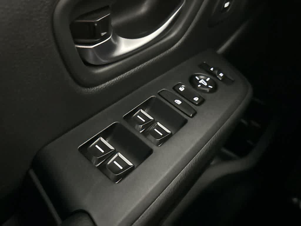 Used 2026 Honda Passport RTL image 16