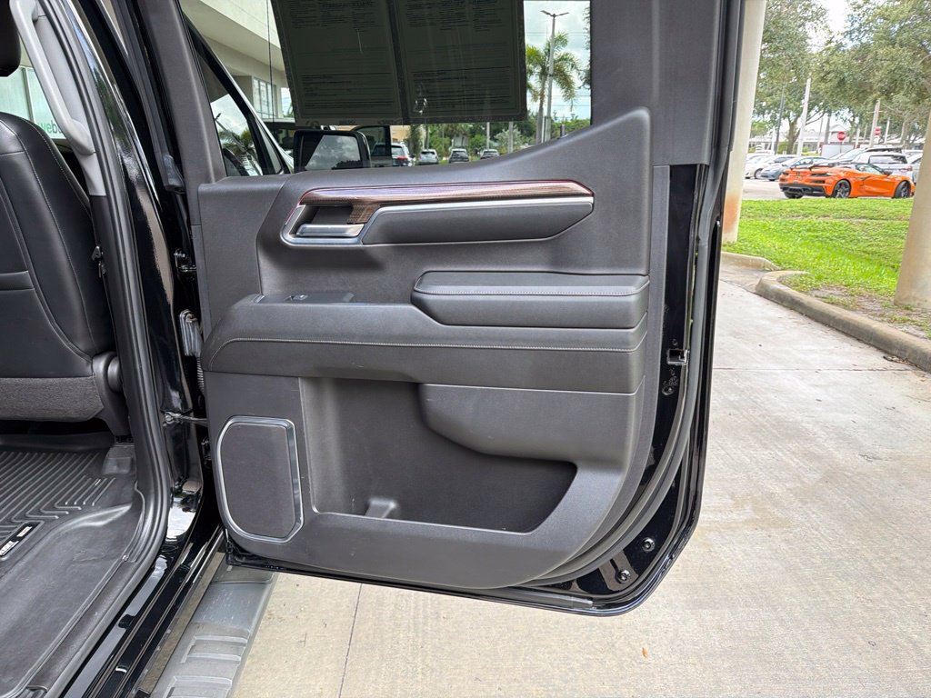 Used 2024 Chevrolet Silverado 1500 RST RWD image 36