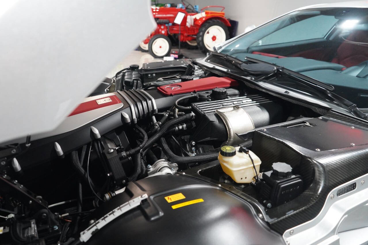 Used 2006 Mercedes-Benz SLR image 97