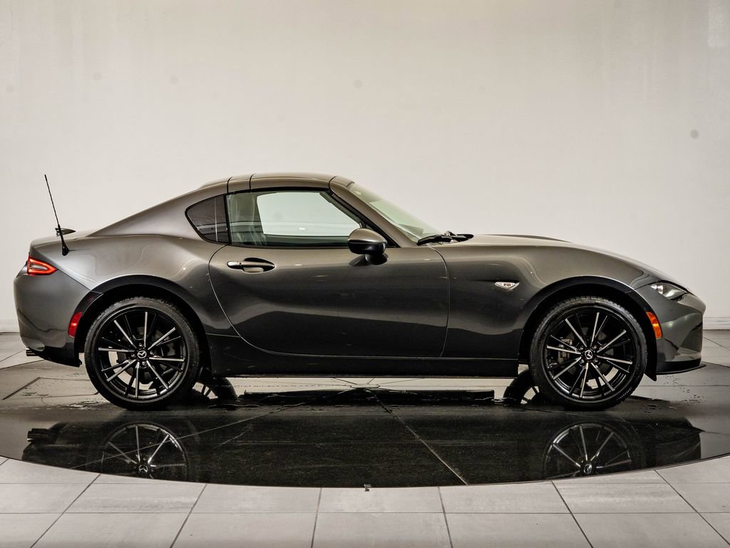 Used 2024 MAZDA MX-5 Miata RF Grand Touring RWD image 12