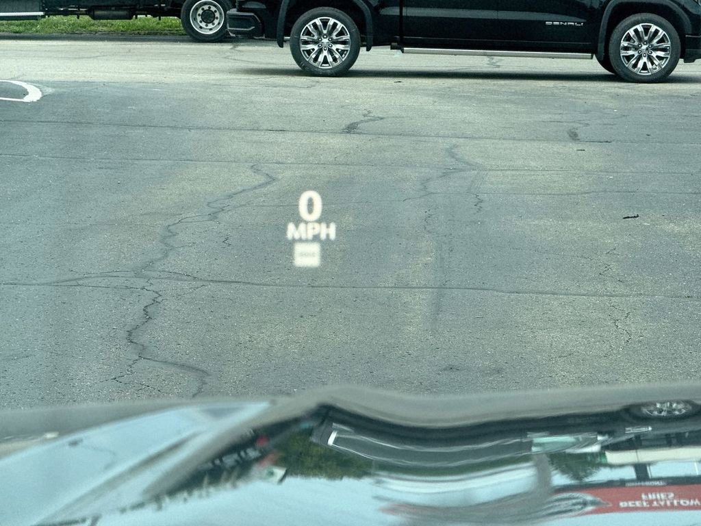 Used 2022 Cadillac Escalade ESV Premium Luxury Platinum image 28