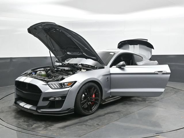 Used 2022 Ford Mustang Shelby GT500 w/ Technology Package RWD image 44