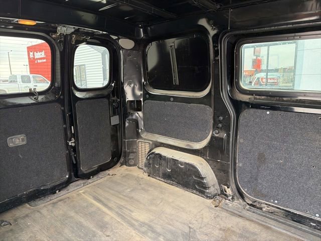 Used 2015 Chevrolet City Express LT w/ Technology Package image 9