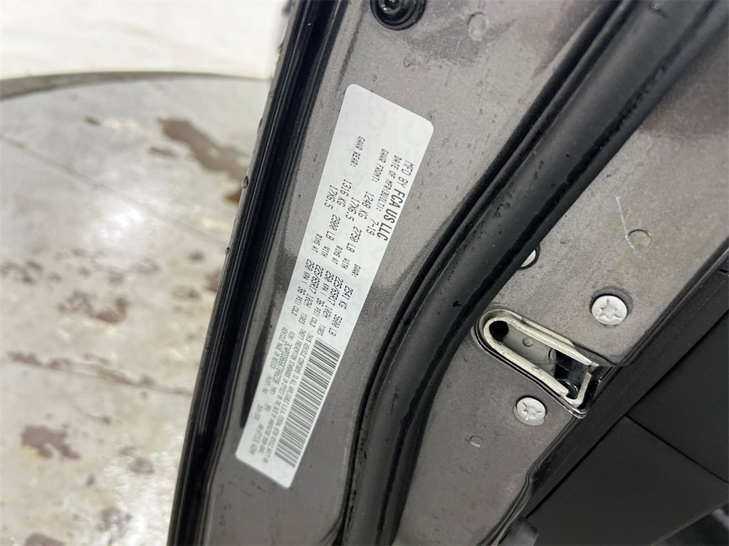 Used 2019 Dodge Journey SE w/ Connectivity Group image 27