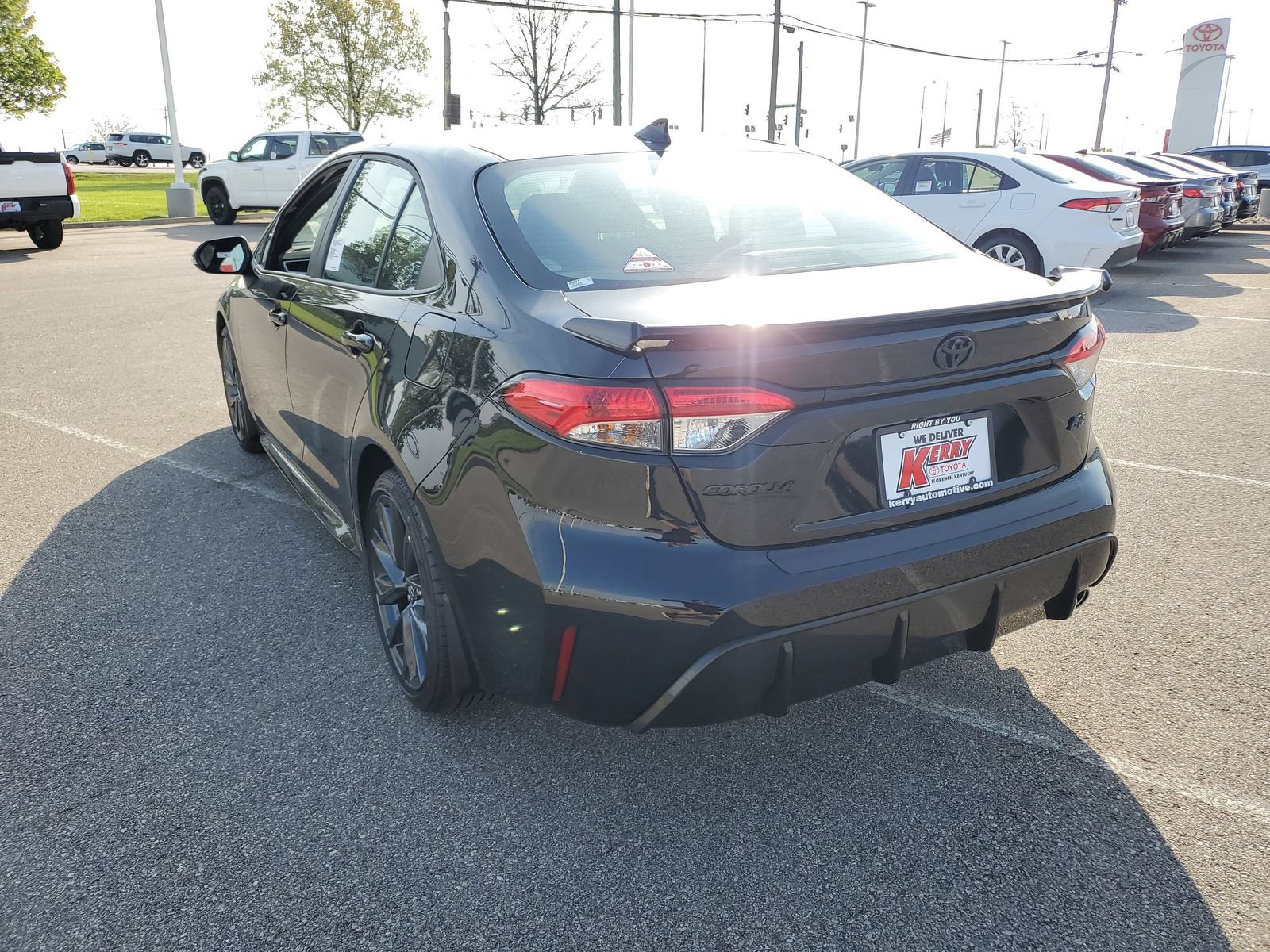 New 2026 Toyota Corolla SE FWD image 3
