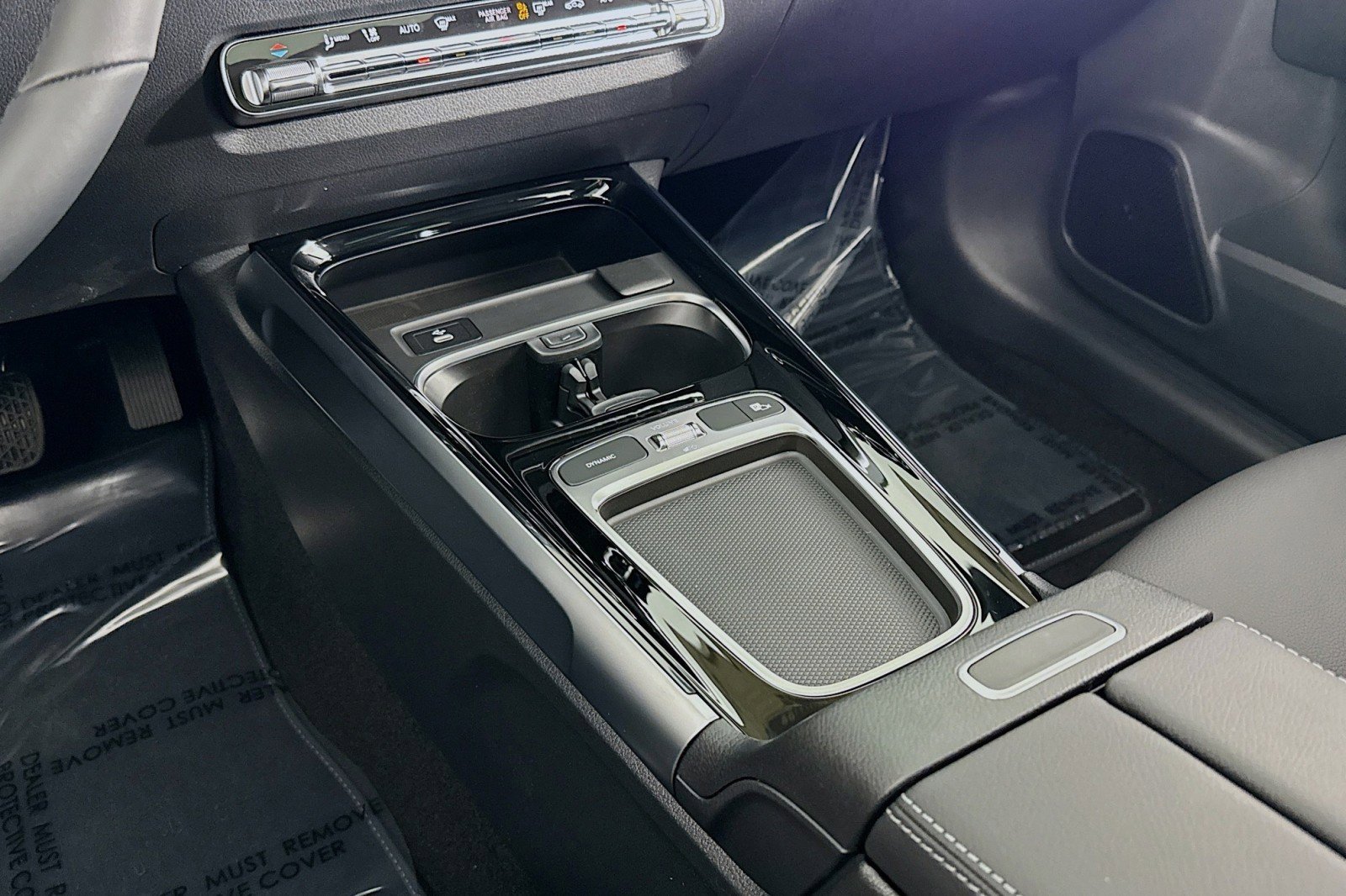 New 2026 Mercedes-Benz GLB 250 image 5