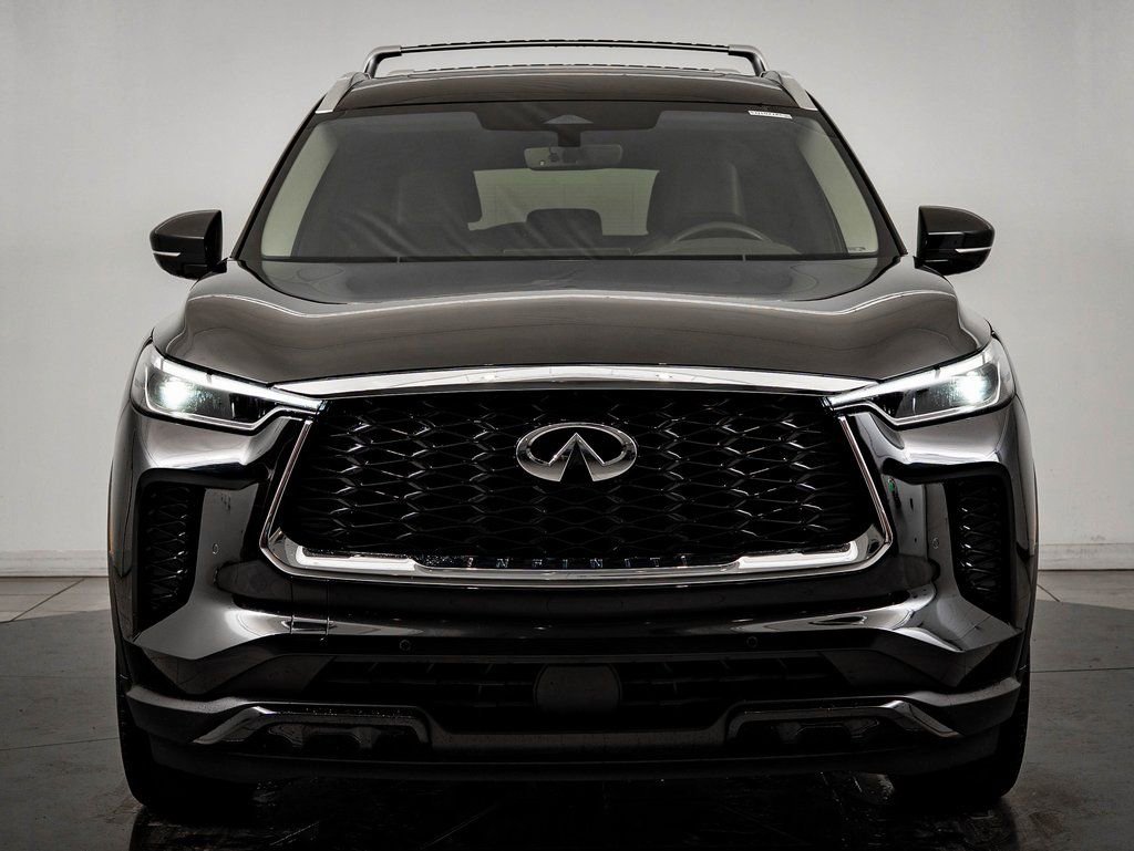 Used 2024 INFINITI QX60 Luxe image 2