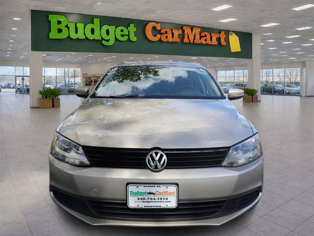 Used 2014 Volkswagen Jetta SE FWD image 2