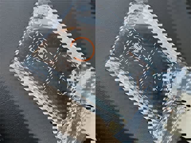 Used 2023 Tesla Model 3 Standard Range image 33